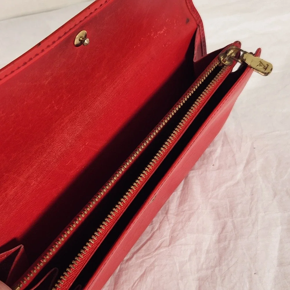 Louis Vuitton Epi Porte Feuille Sarah Leather Long Bifold Wallet Red Authentic